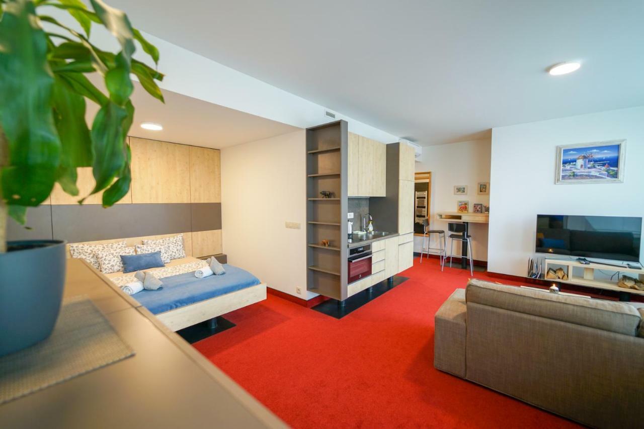 Zora Exclusive Apartment Bratislava Exterior foto